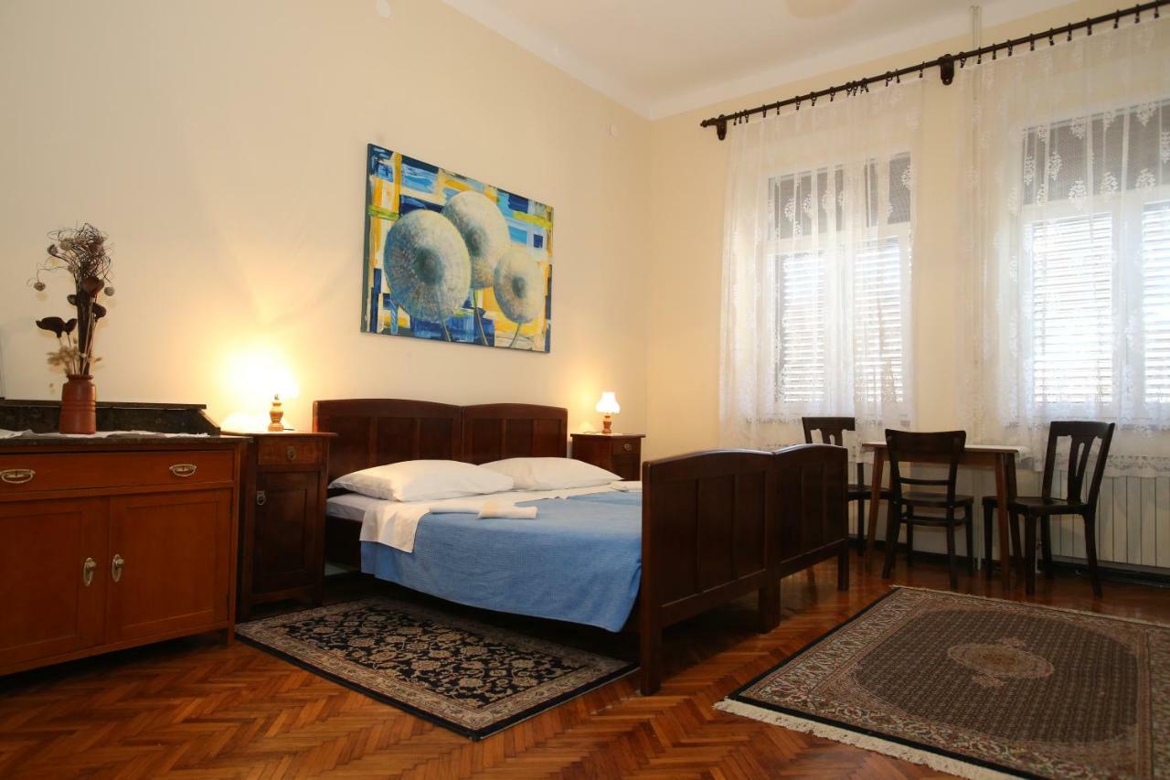 & Three Angels Guest house 3*